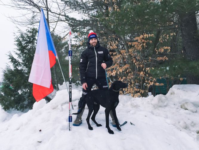 Český tím má prvý cenný kov! Michal Ženíšek vybojoval 3. miesto vo skijöringu